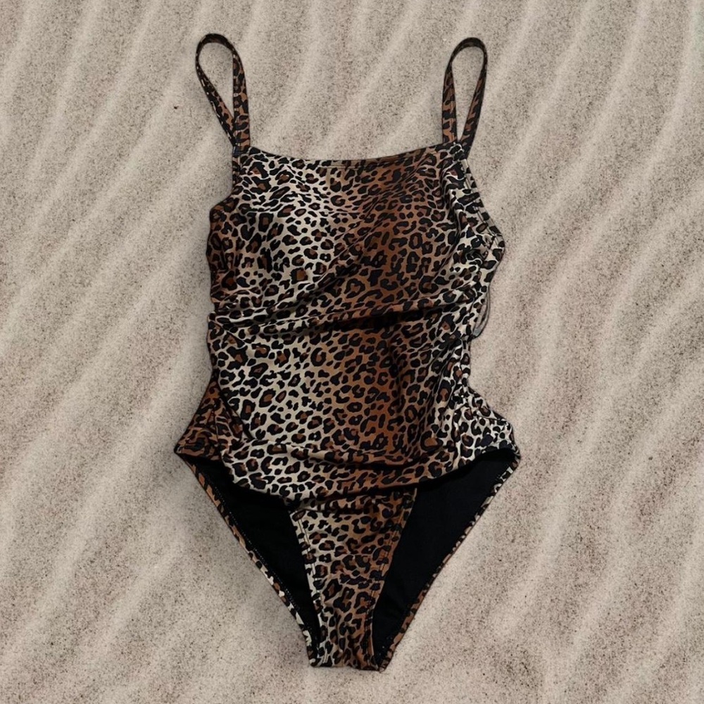 NWT Catherine Malandrino Very Leopard Print One Piece Swimsuit Women’s‎ Sz Small